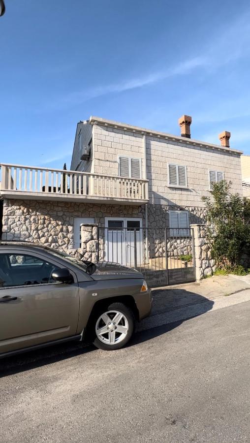 Aida Apartments And Rooms For Couples And Families Free Parking Dubrovnik Ngoại thất bức ảnh